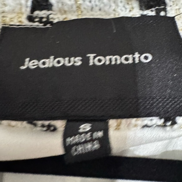 Jealous Tomato Sz SM Black, Creme, & White Plaid Blazer w/ Pearl Buttons - Picture 3 of 6